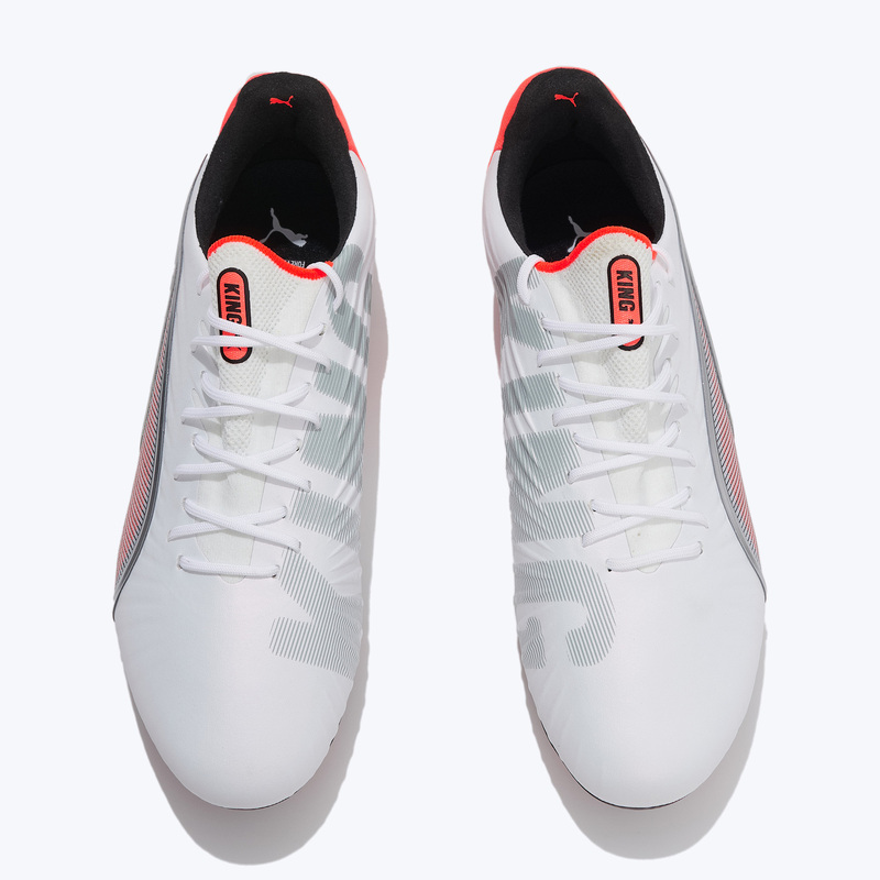Бутсы Puma King Ultimate FG/AG 10882101