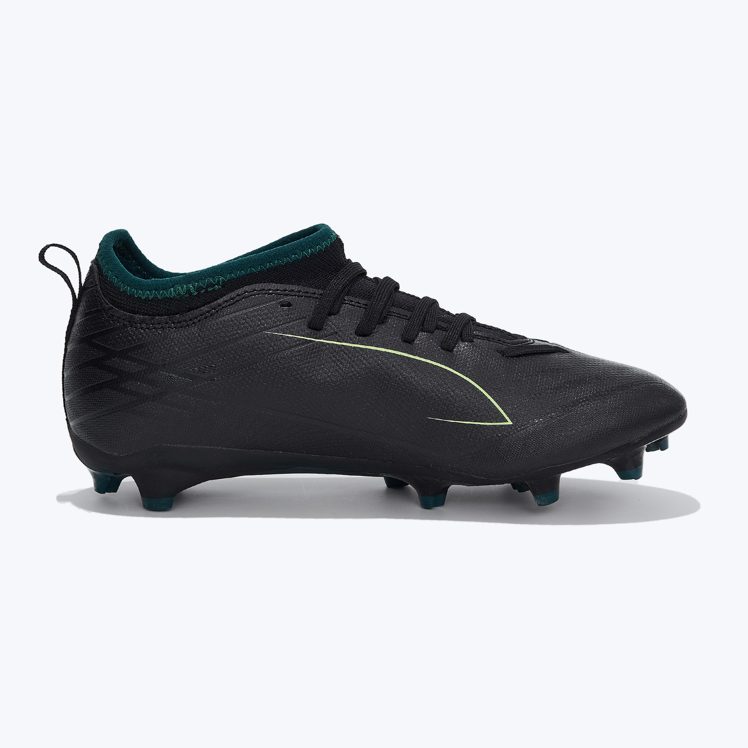 Бутсы детские Puma Ultra 6 Match FG/AG 10851502