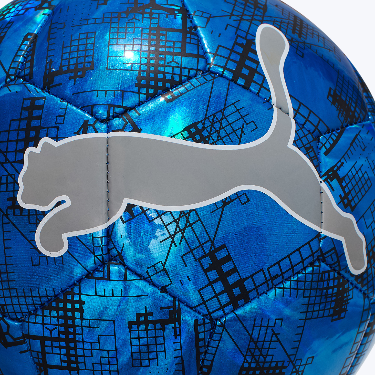 Футбольный мяч Puma Cup Graphic 08473701