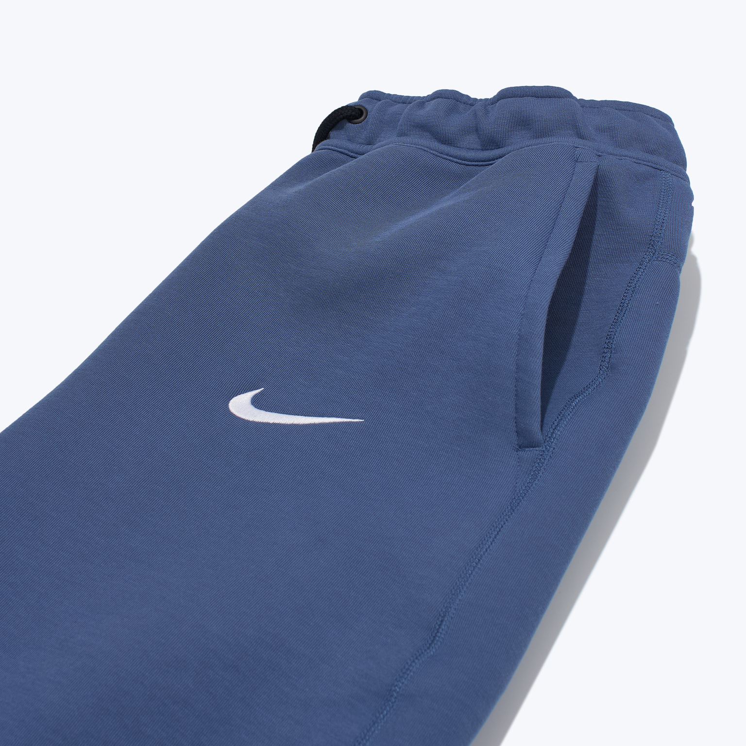 Брюки Nike PSG Tech Fleece HJ6450-491