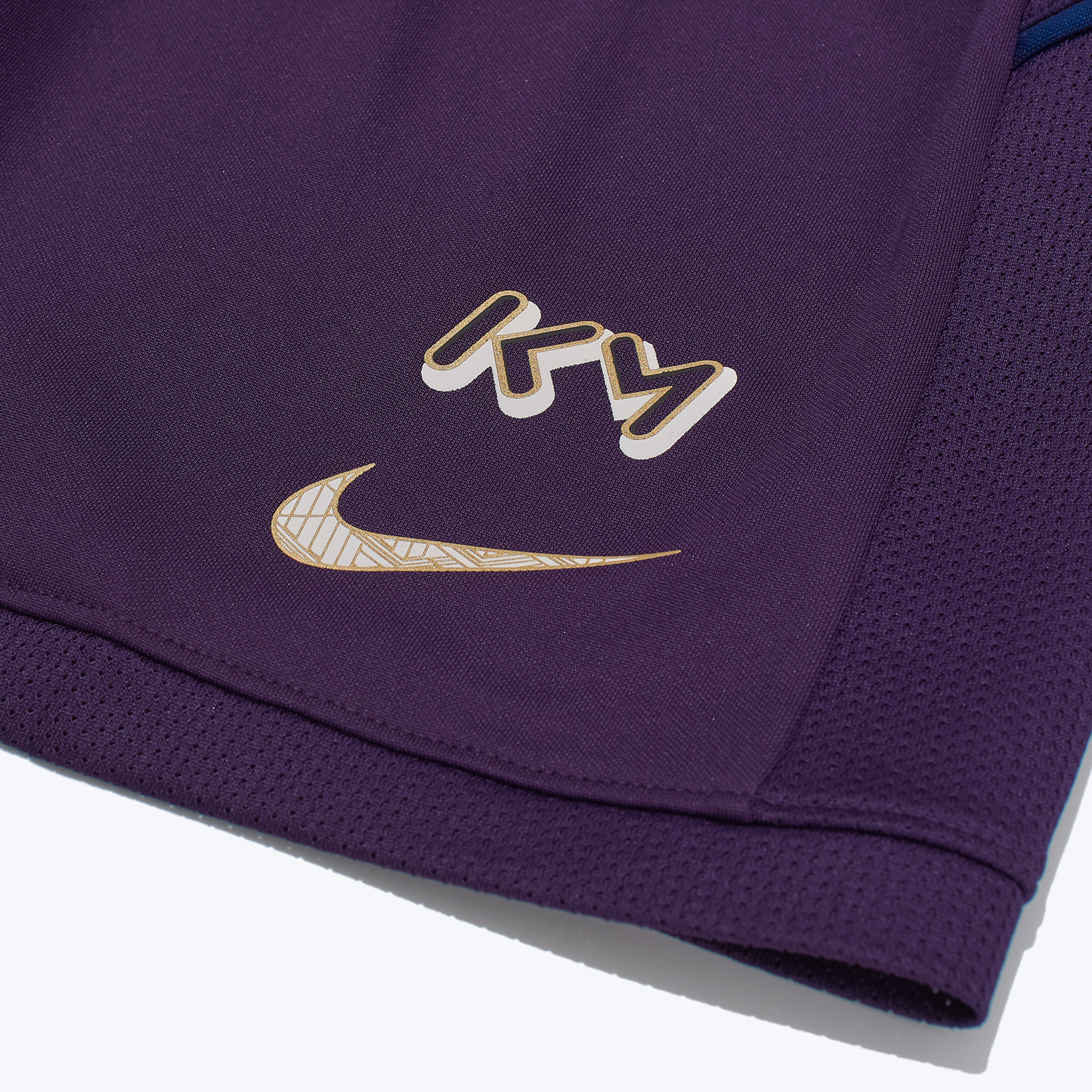 Шорты тренировочные подростковые Nike Kylian Mbappe HQ3687-585