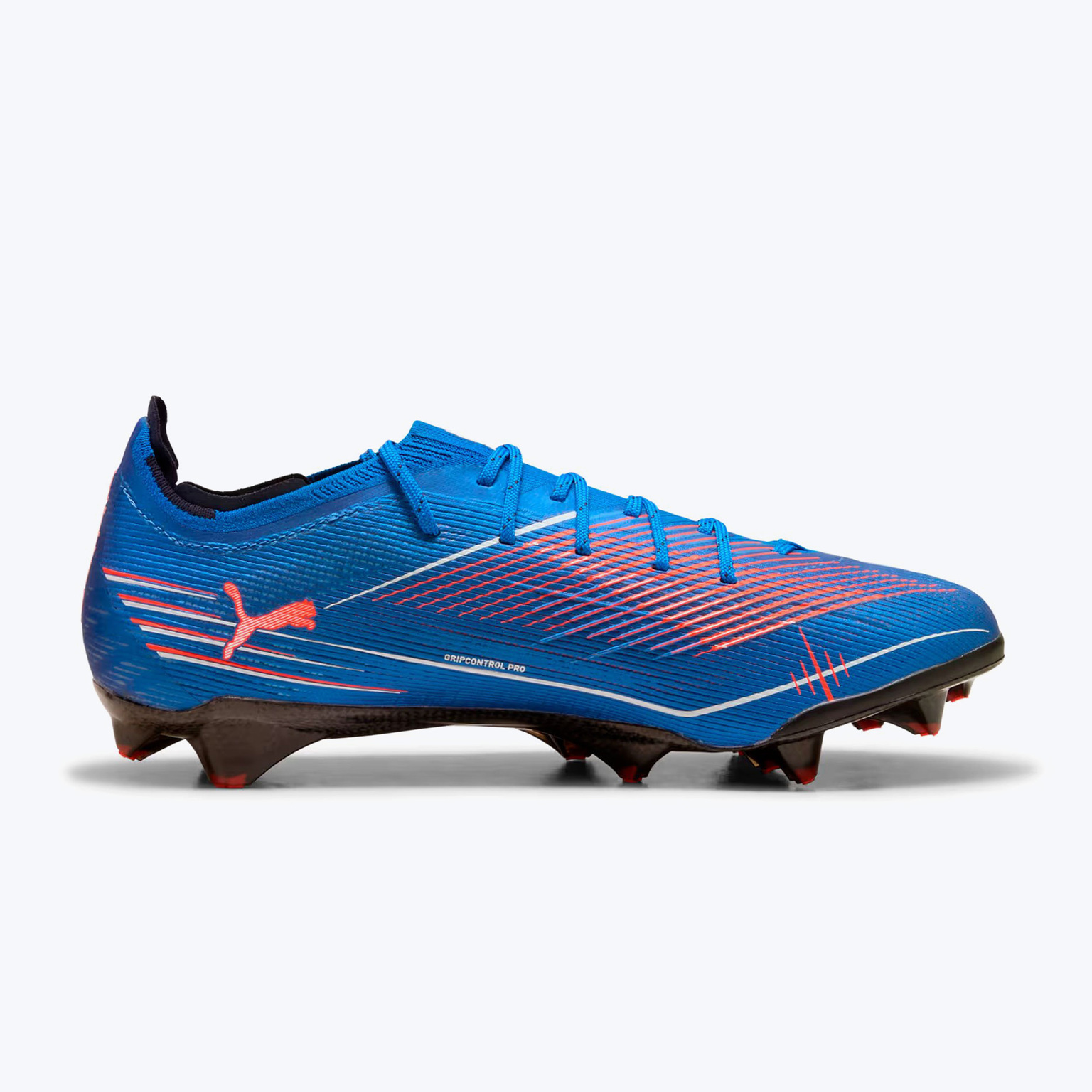Бутсы Puma Ultra 6 Carbon FG 10851201