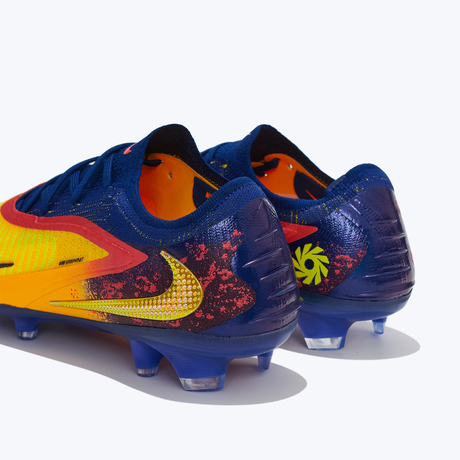 Бутсы Nike Phantom 6 Elite Low x Haaland FG HQ2332-800
