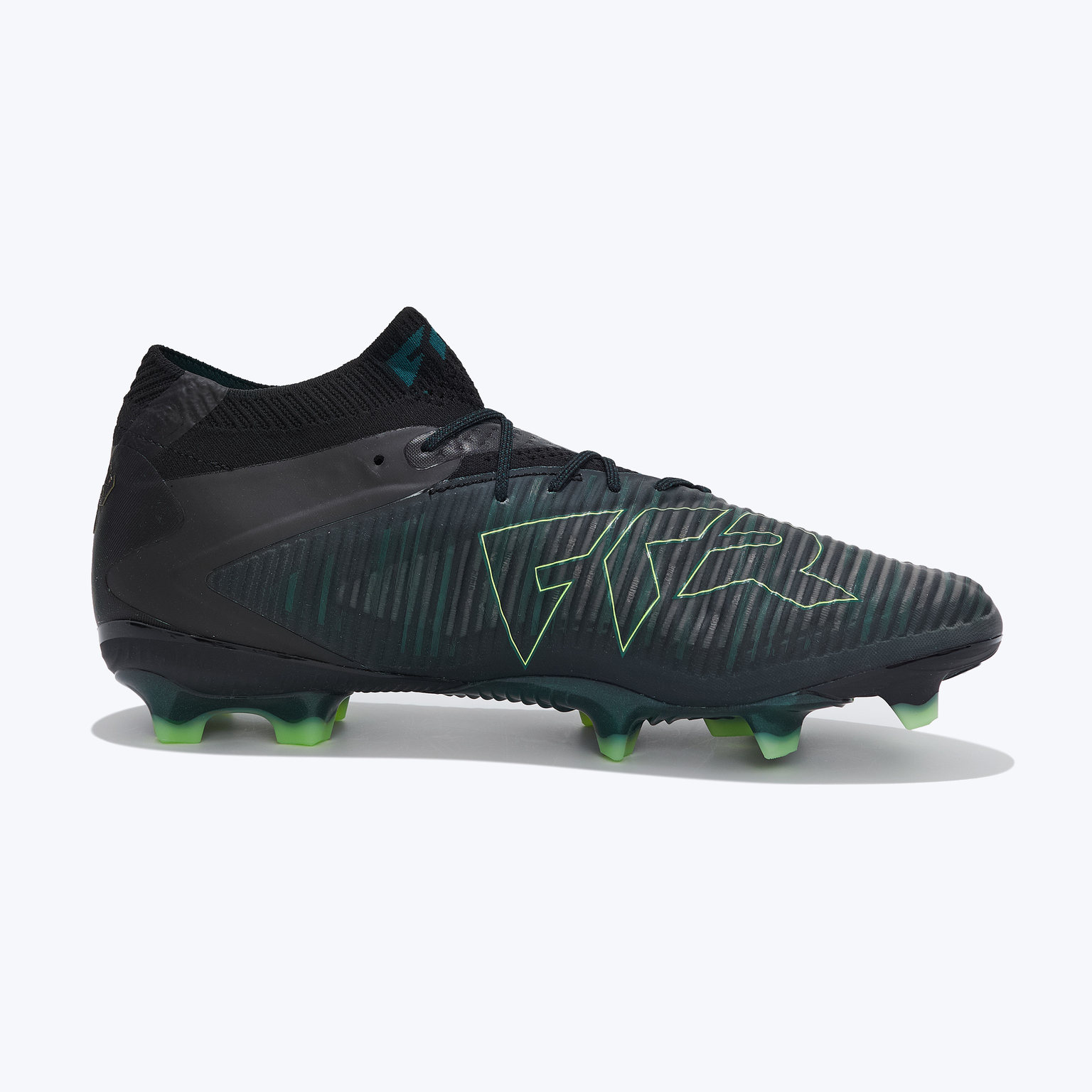 Бутсы Puma Future 8 Ultimate FG 10858102