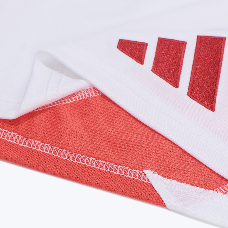 Шорты игровые домашние Adidas Manchester United сезон 2025/26
