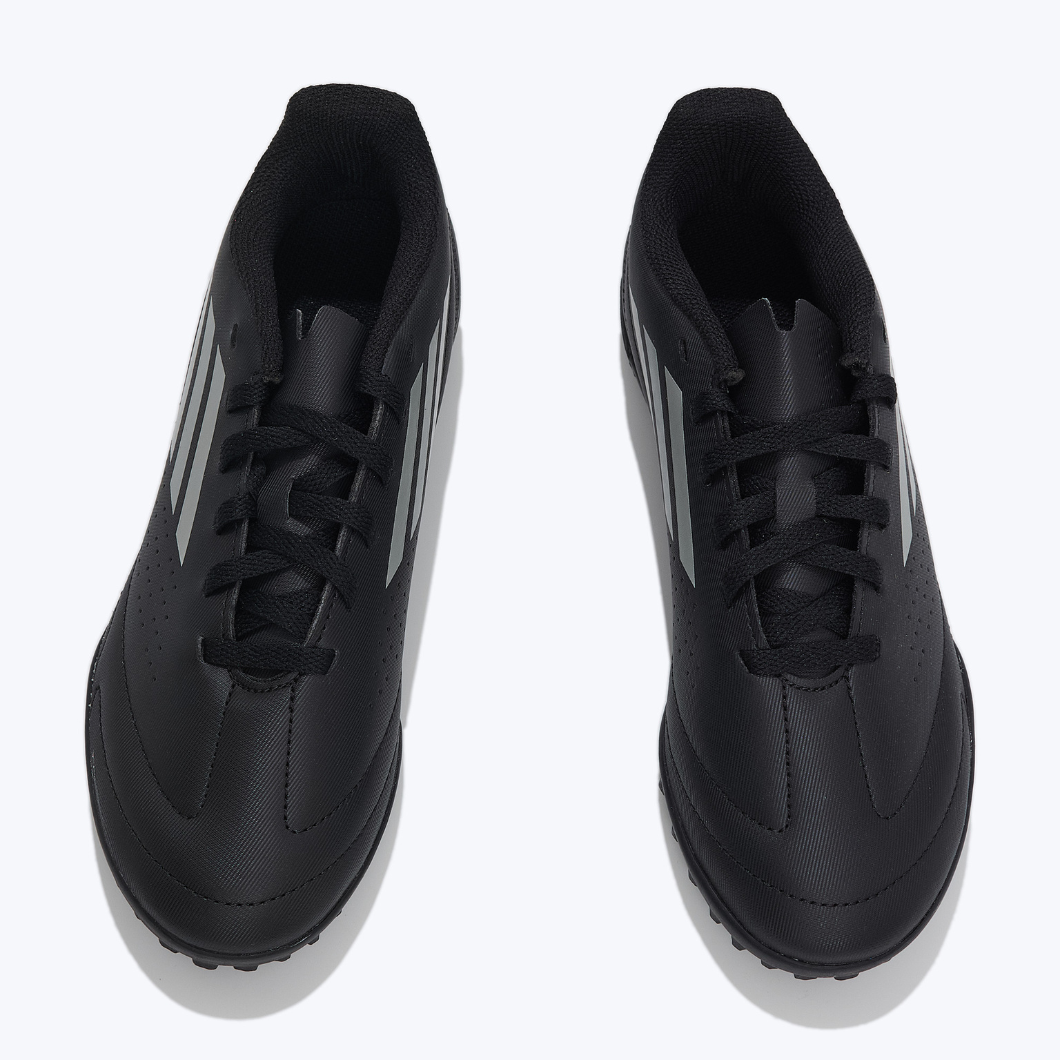 Шиповки детские Adidas Deportivo III TF JH9117 Шиповки детские Adidas Deportivo III TF JH9117