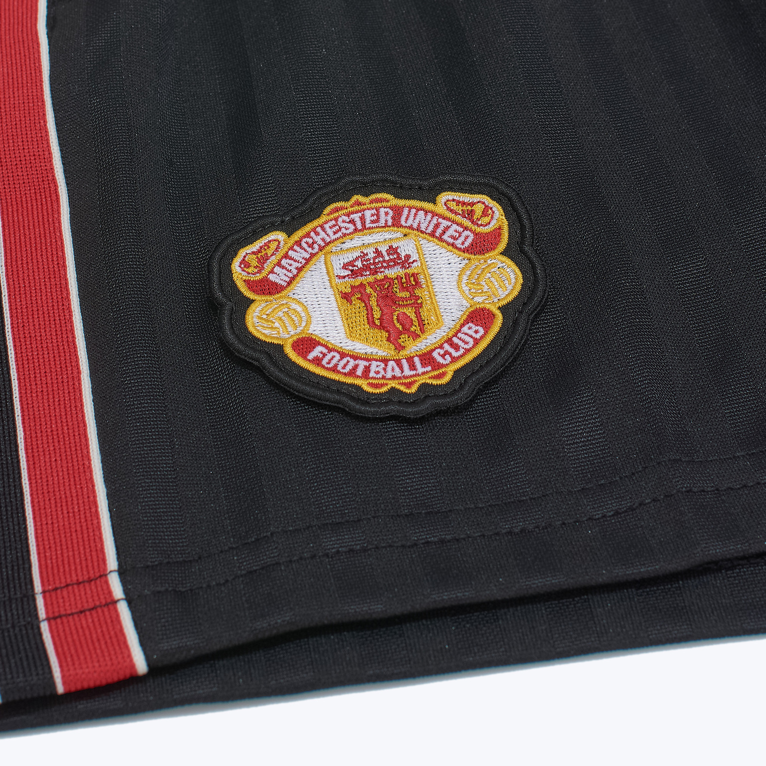 Шорты Adidas Manchester United Icon JF0356