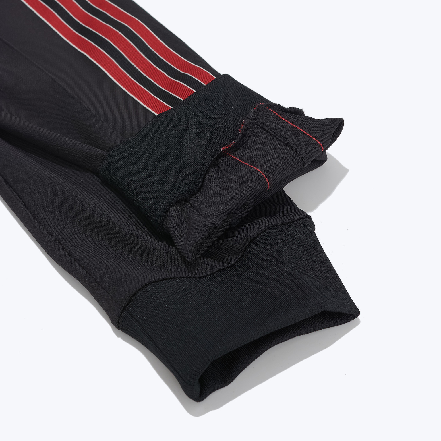 Брюки тренировочные Adidas Manchester United Icon JF0359