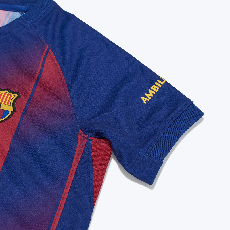 Комплект детской формы Nike Barcelona сезон 2025/26
