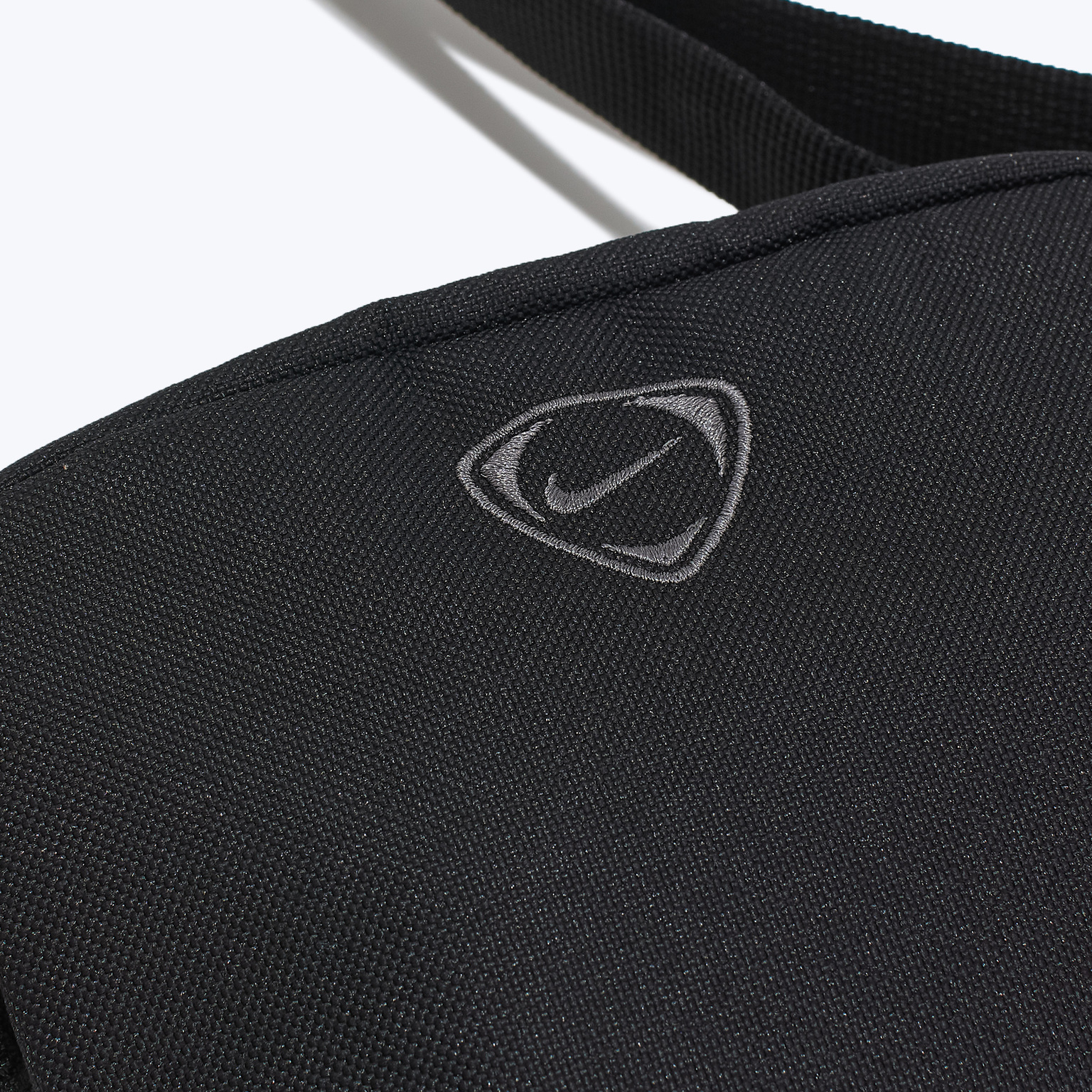 Сумка Nike Heritage Crossbody T90 IH7551-010