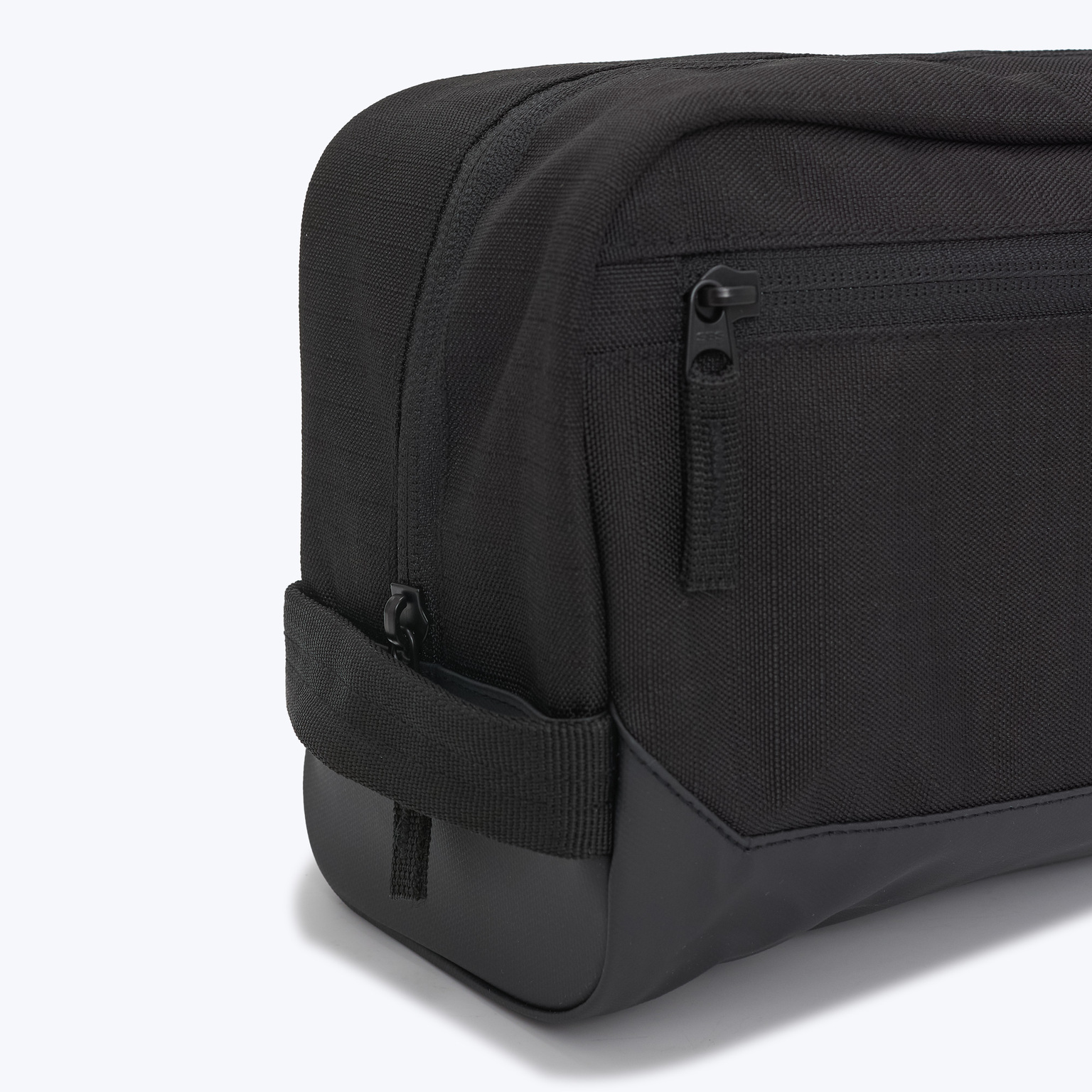 Косметичка Jogel Division Travel Bag ЦБ-00005823 Косметичка Jogel Division Travel Bag ЦБ-00005823