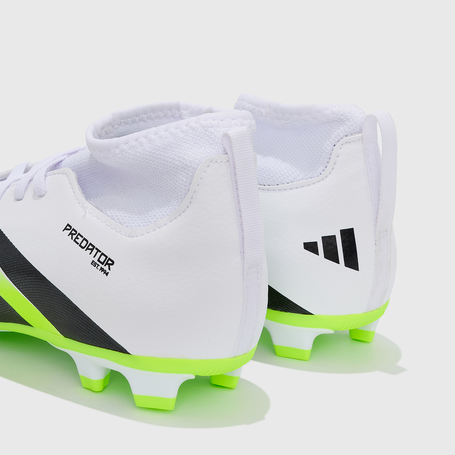 Бутсы детские Adidas Predator Club Sock FG/MG JH8850