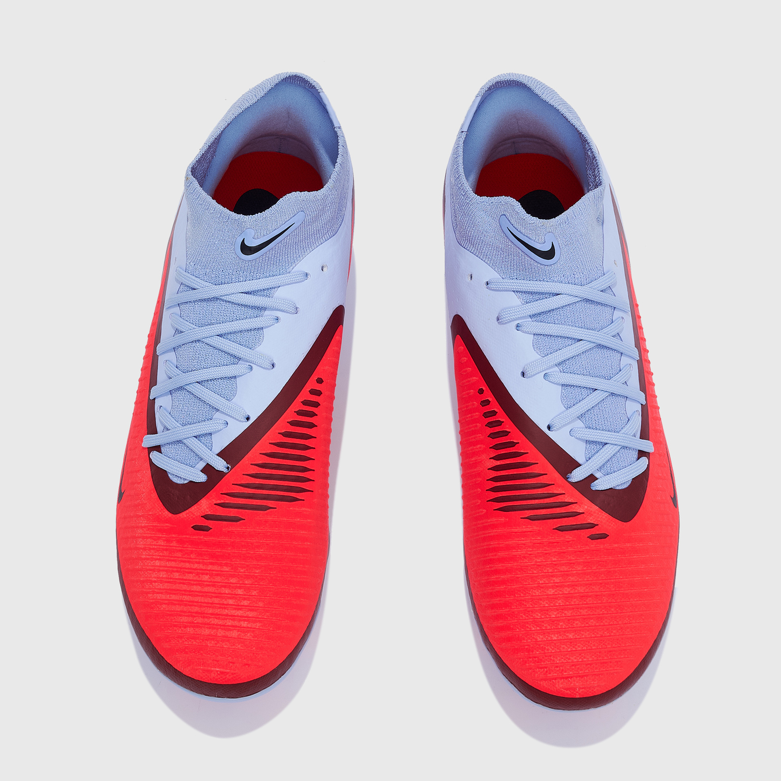 Бутсы Nike Phantom 360 DF Academy FG/MG HQ2278-400