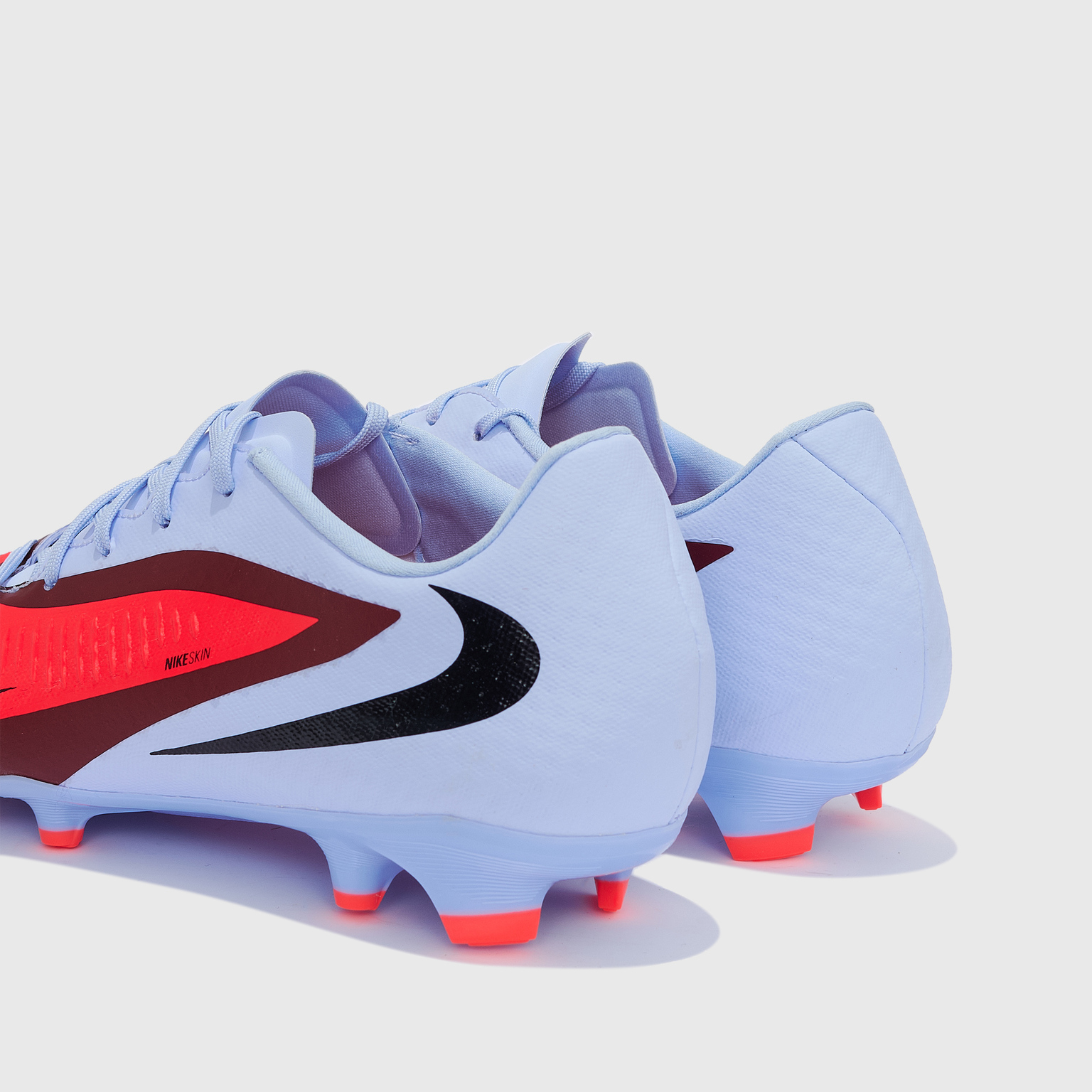 Бутсы Nike Phantom 360 Academy FG/MG HJ4564-400