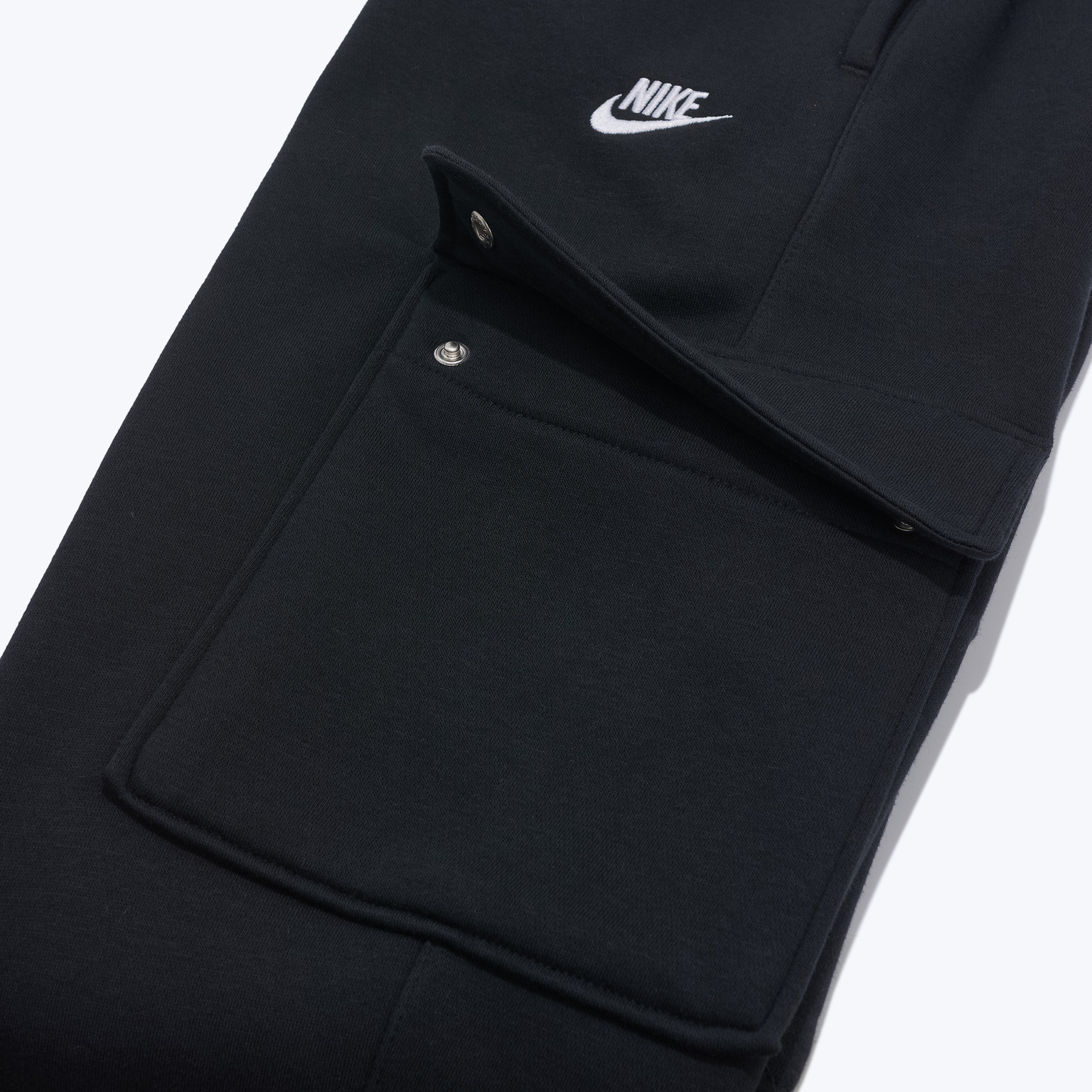 Брюки Nike Club BB Cargo FN3805-010