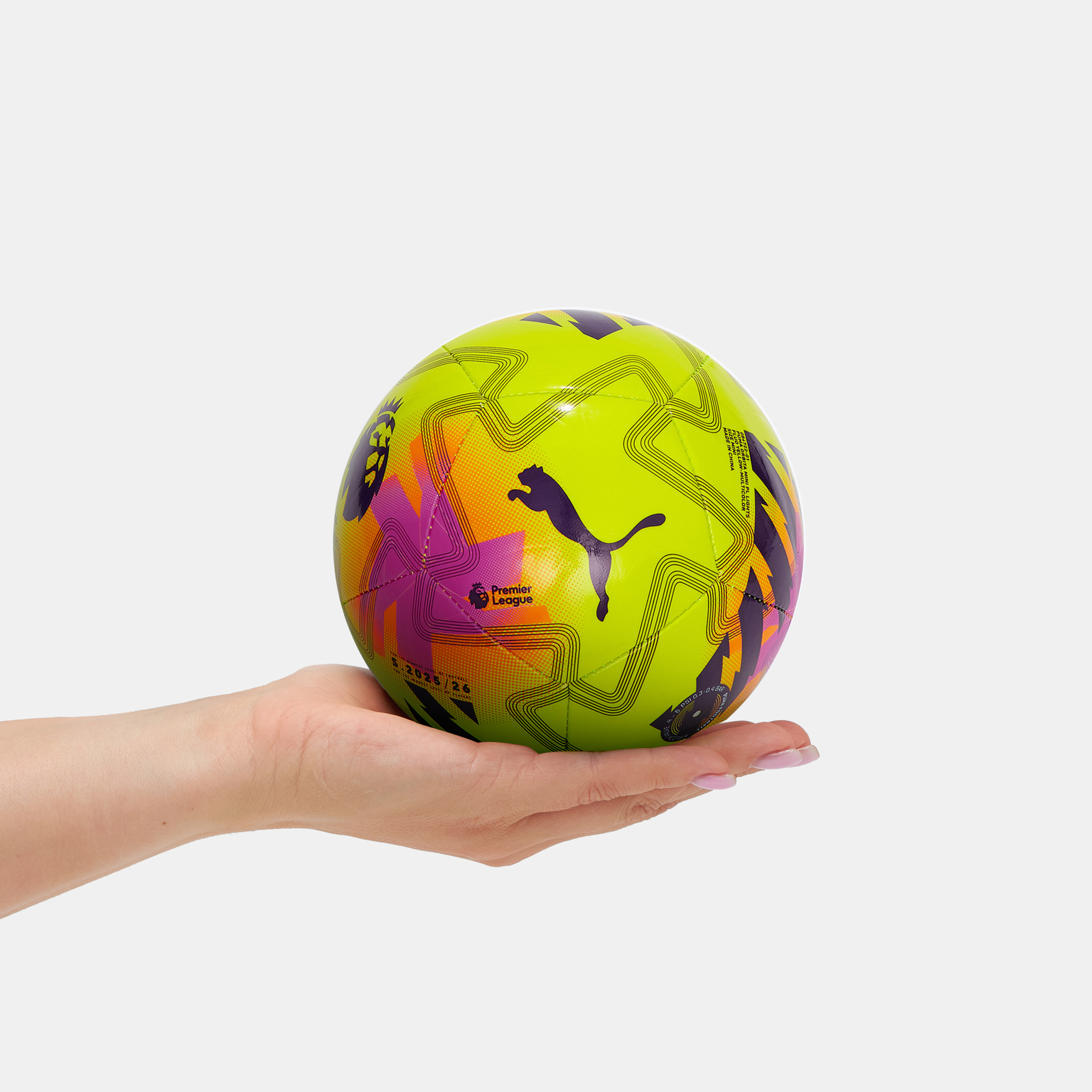 Сувенирный мяч Puma Orbita Mini PL Lights 08472201