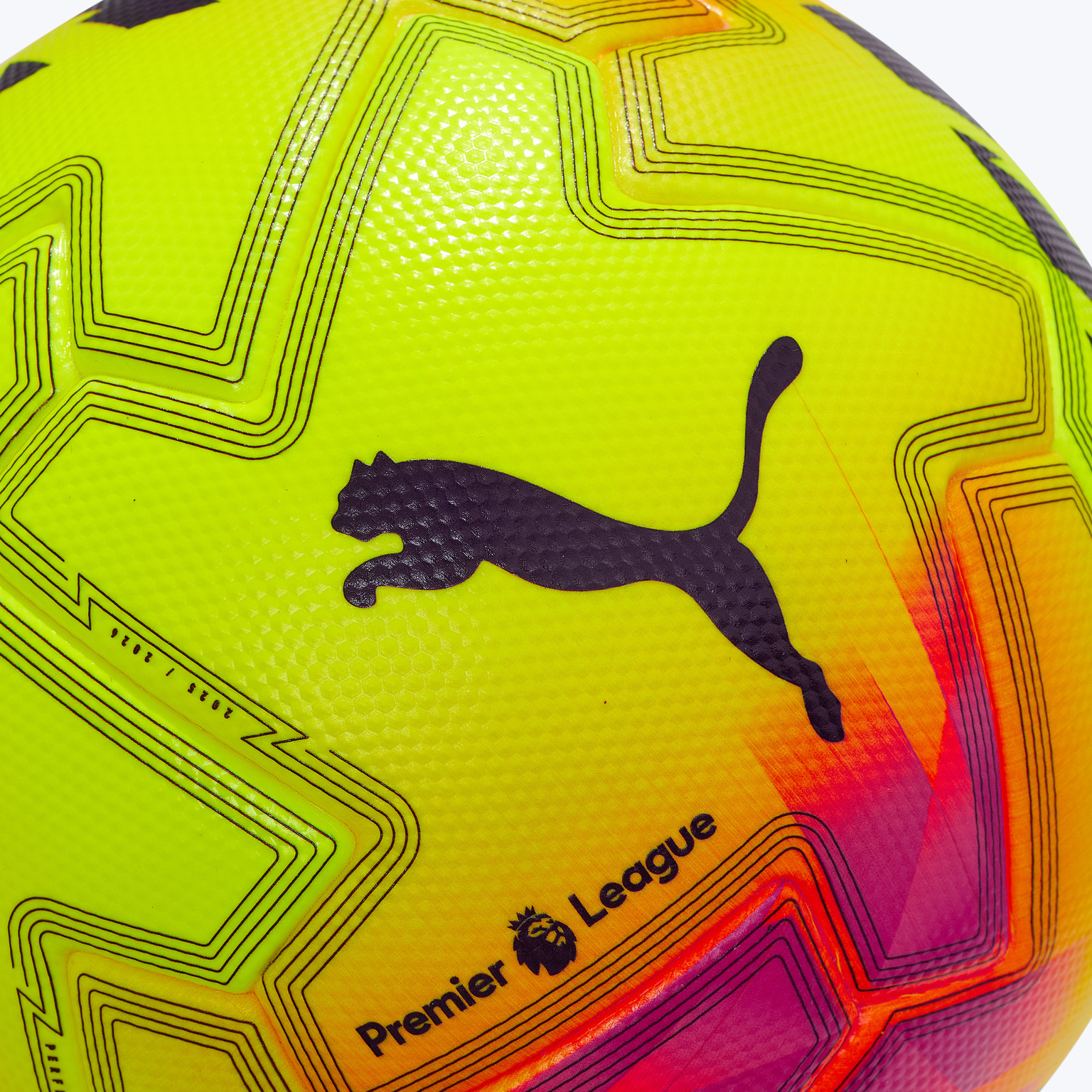 Официальный футбольный мяч Puma Orbita PL Lights 08470201