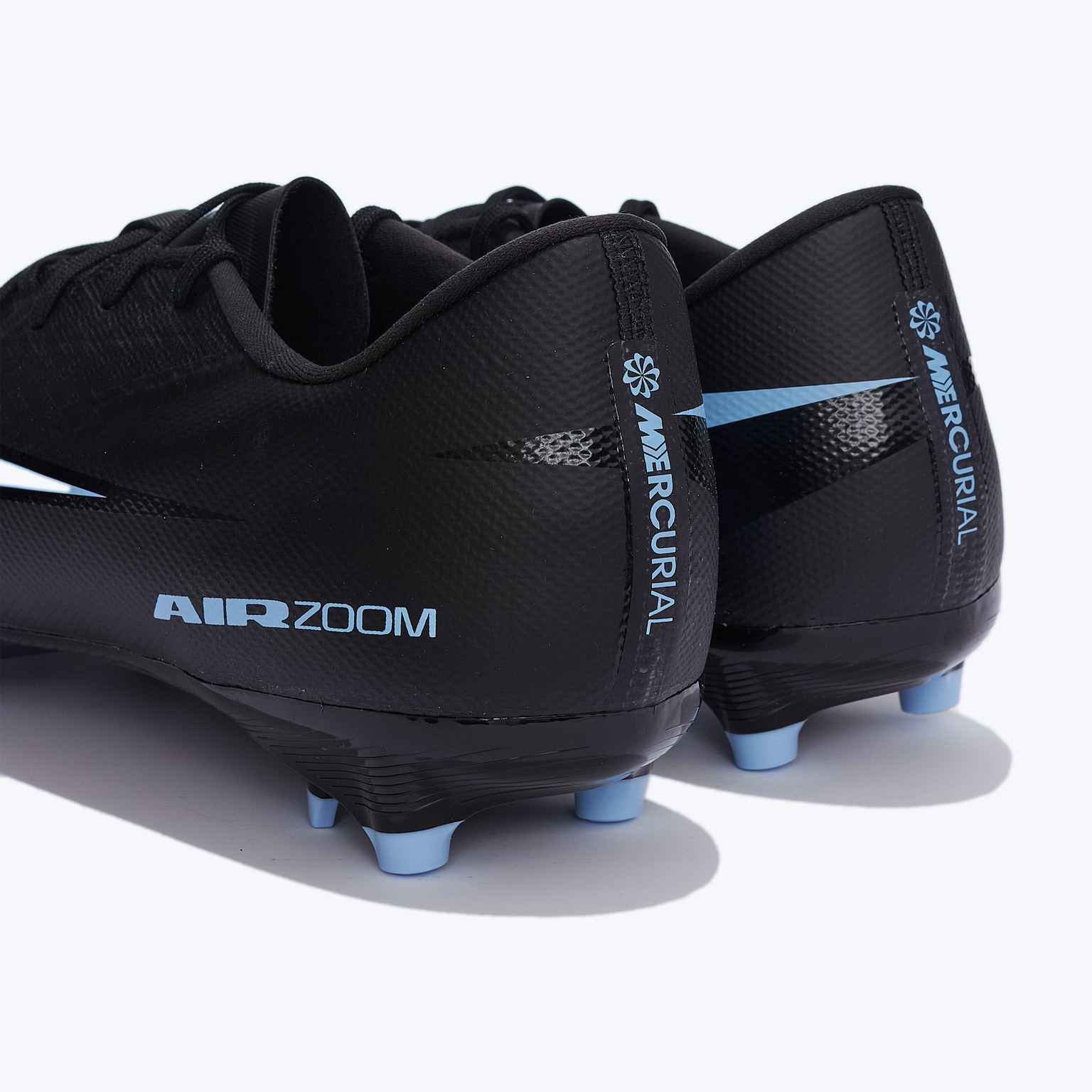 Бутсы Nike Air Zoom Vapor 16 Academy FG/MG FQ1458-001