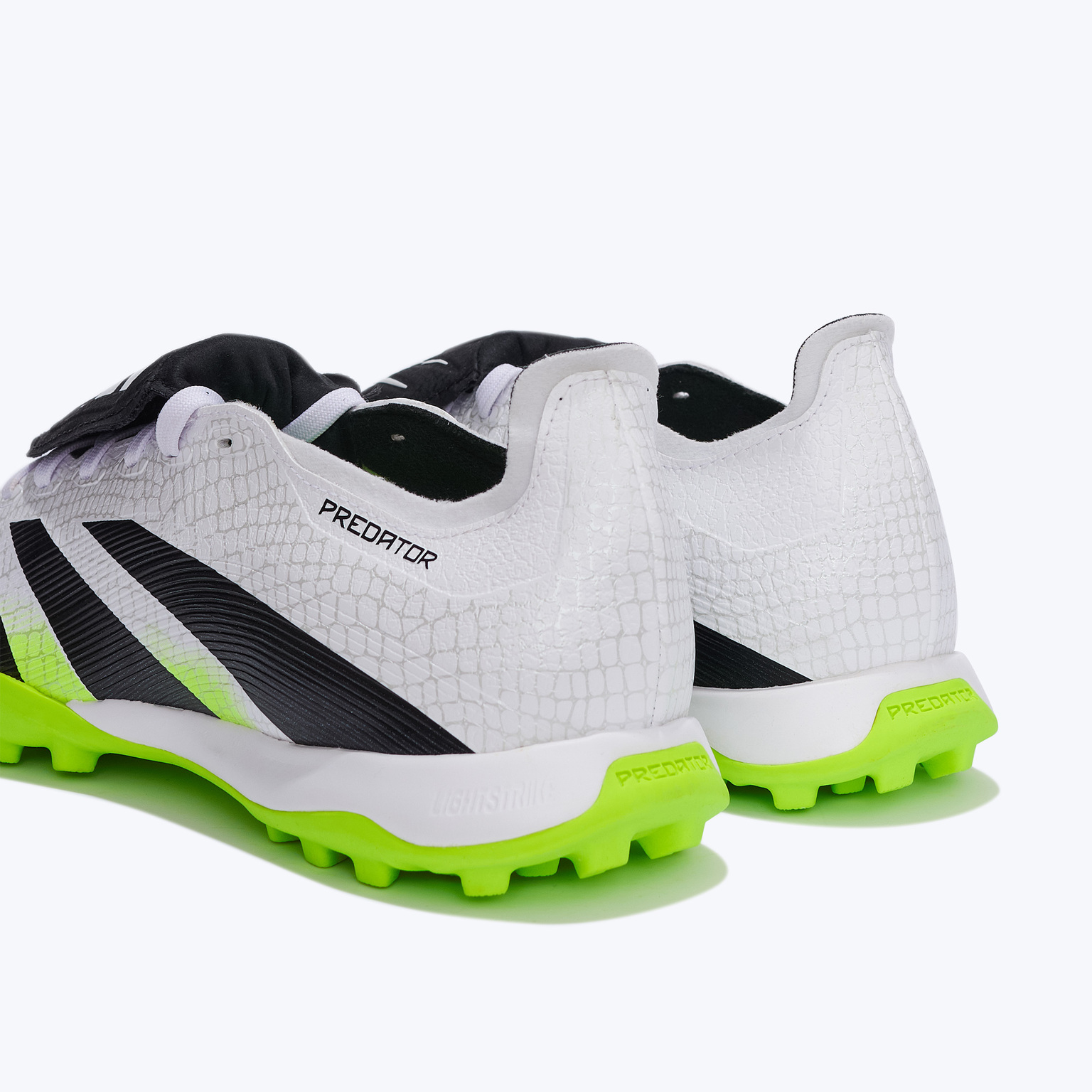 Шиповки Adidas Predator League FT TF JQ1072