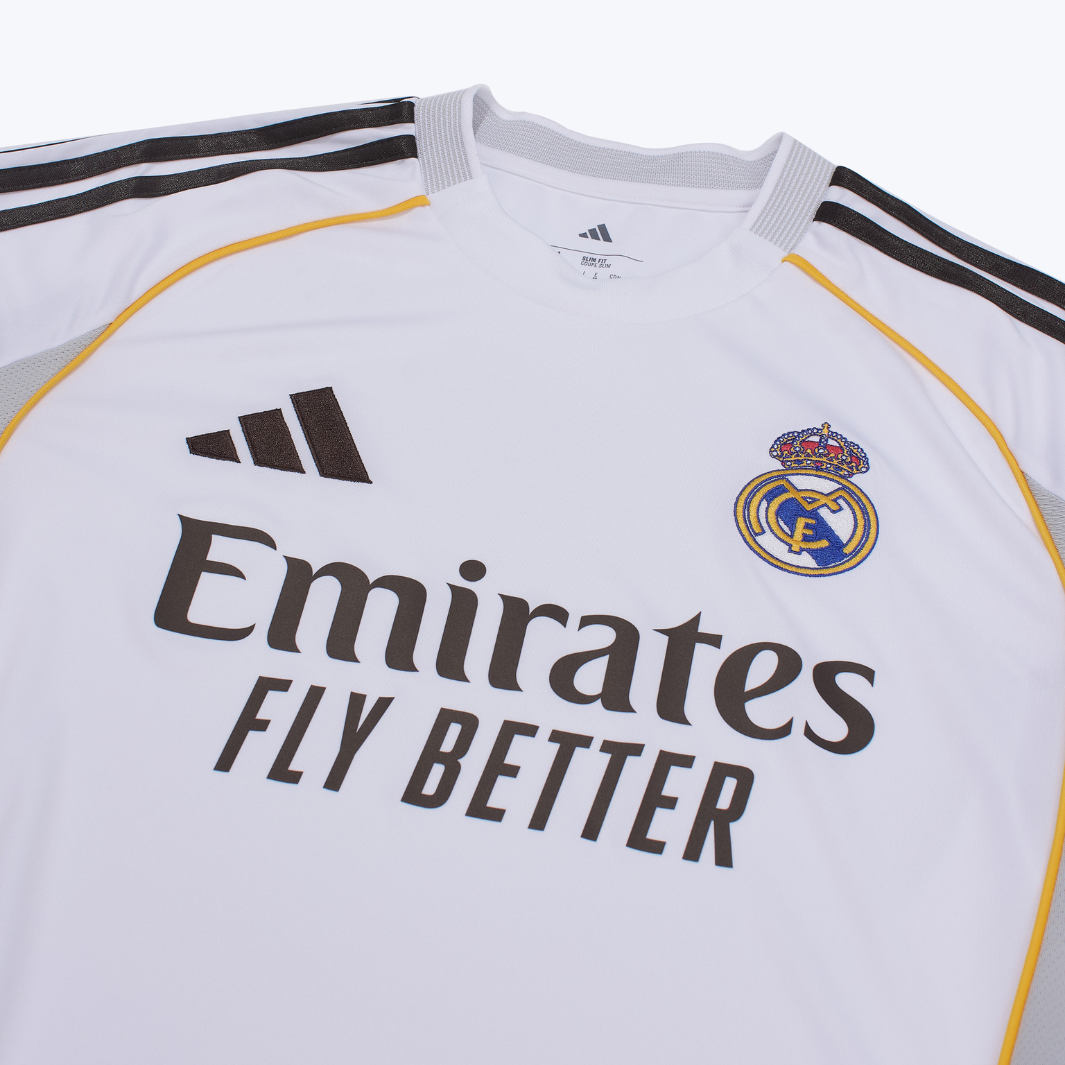 Футболка игровая домашняя Adidas Real Madrid сезон 2025/26