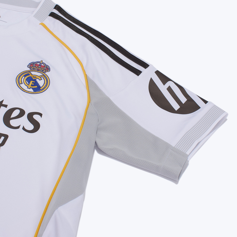 Футболка игровая домашняя Adidas Real Madrid сезон 2025/26