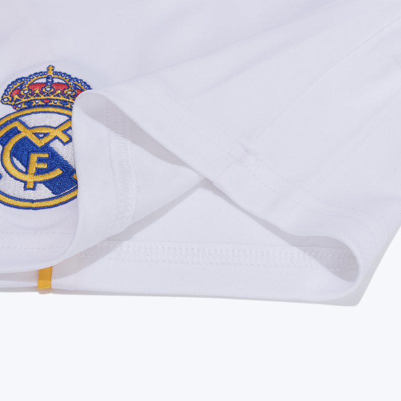 Шорты домашние подростковые Adidas Real Madrid сезон 2025/26 JN8878