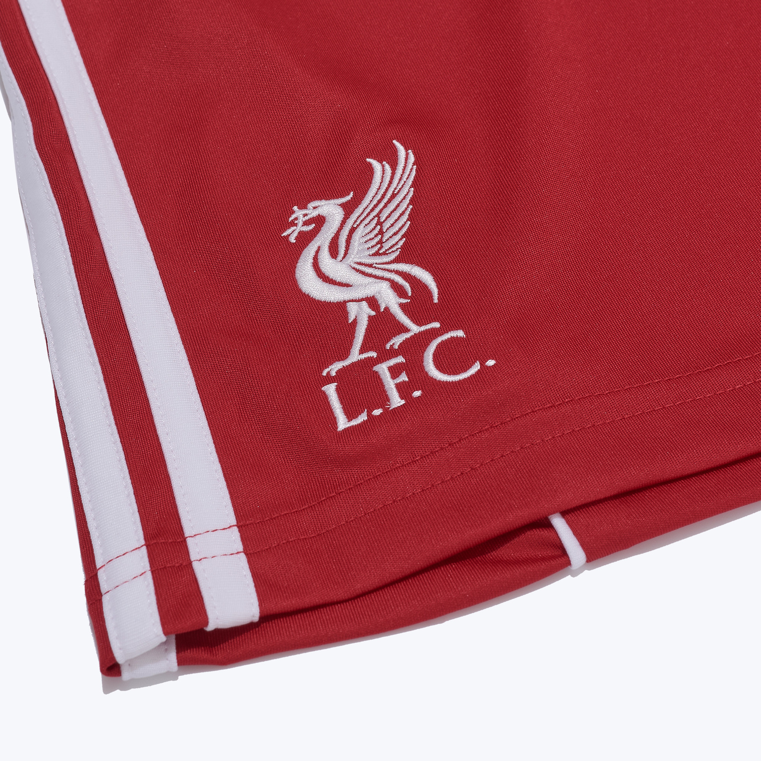 Шорты домашние подростковые Nike Liverpool сезон 2025/26 JV6441