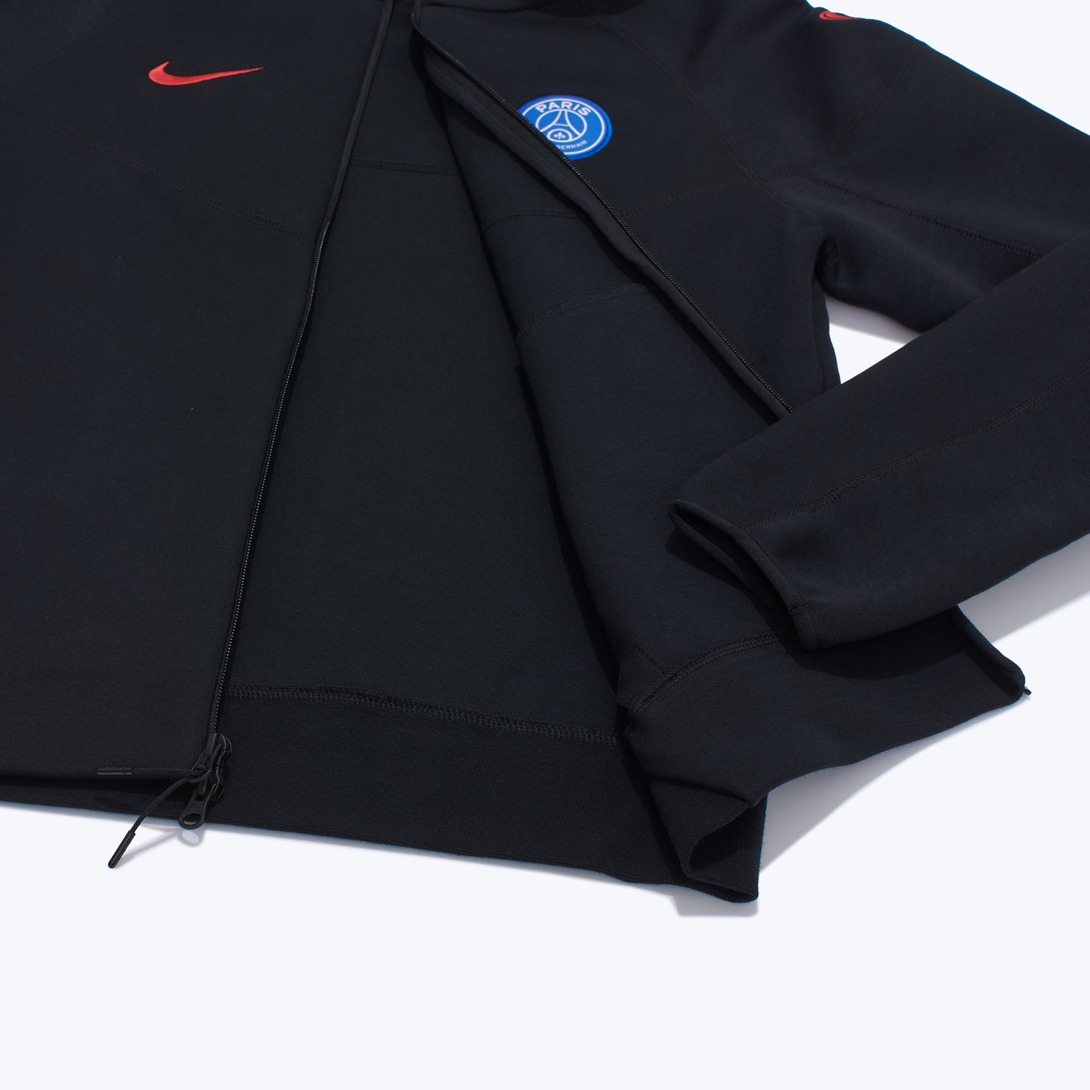 Толстовка Nike PSG Tech Fleece HQ3872-010