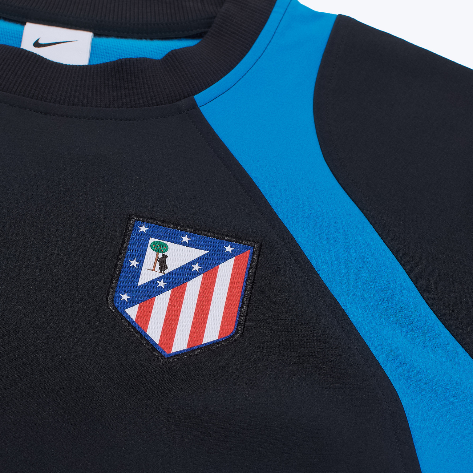 Свитшот Nike Atletico Madrid T90 Crew Top HQ9775-010