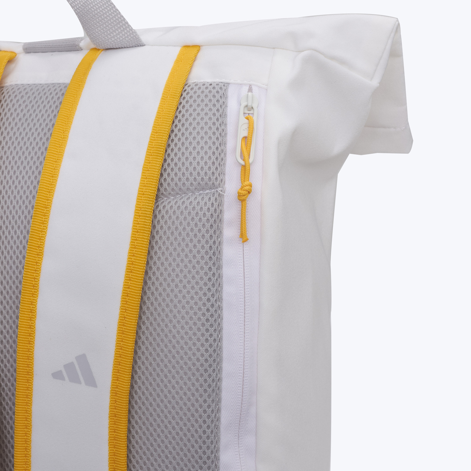 Рюкзак Adidas Real Madrid JN4150