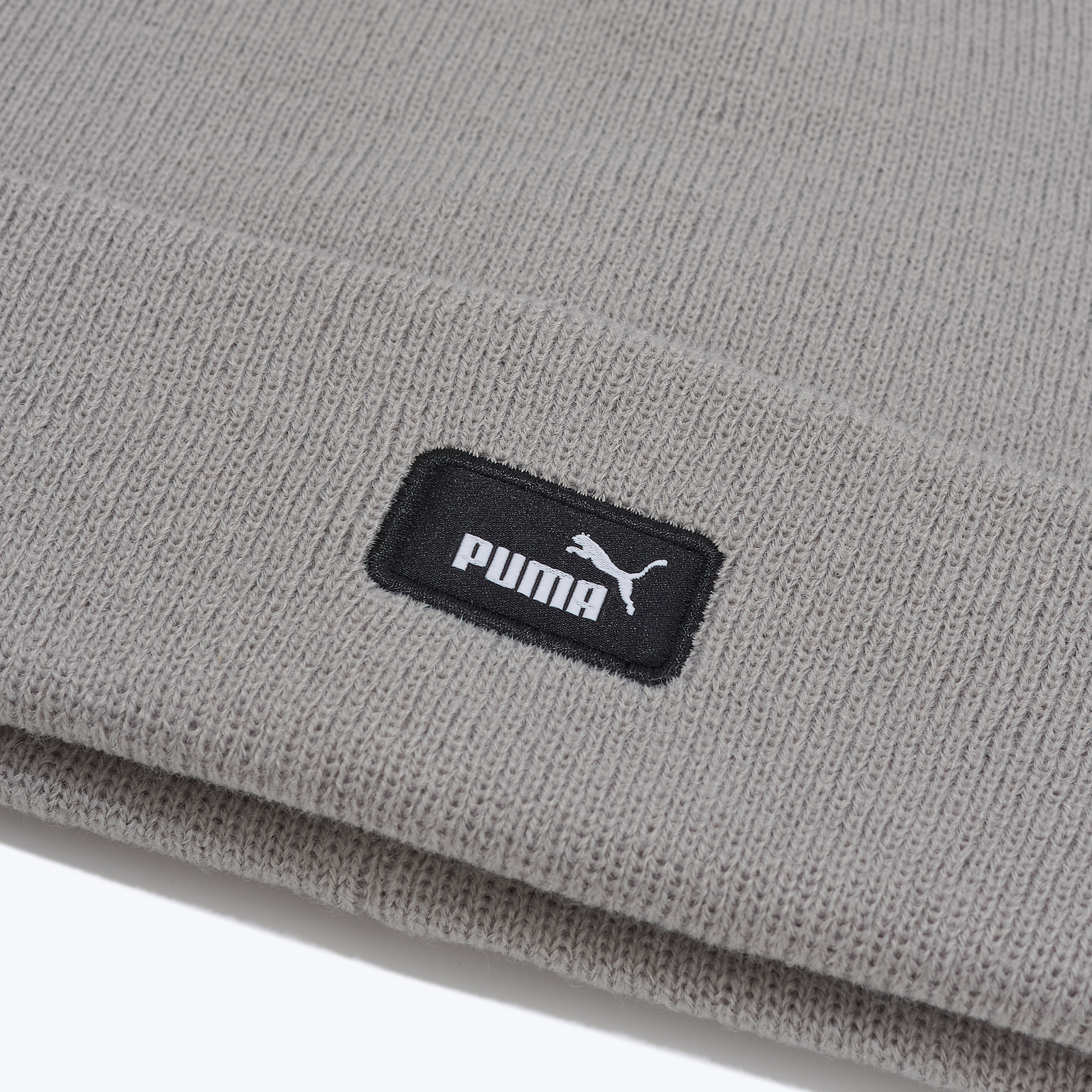 Шапка Puma Ess Mid Crown 02640005