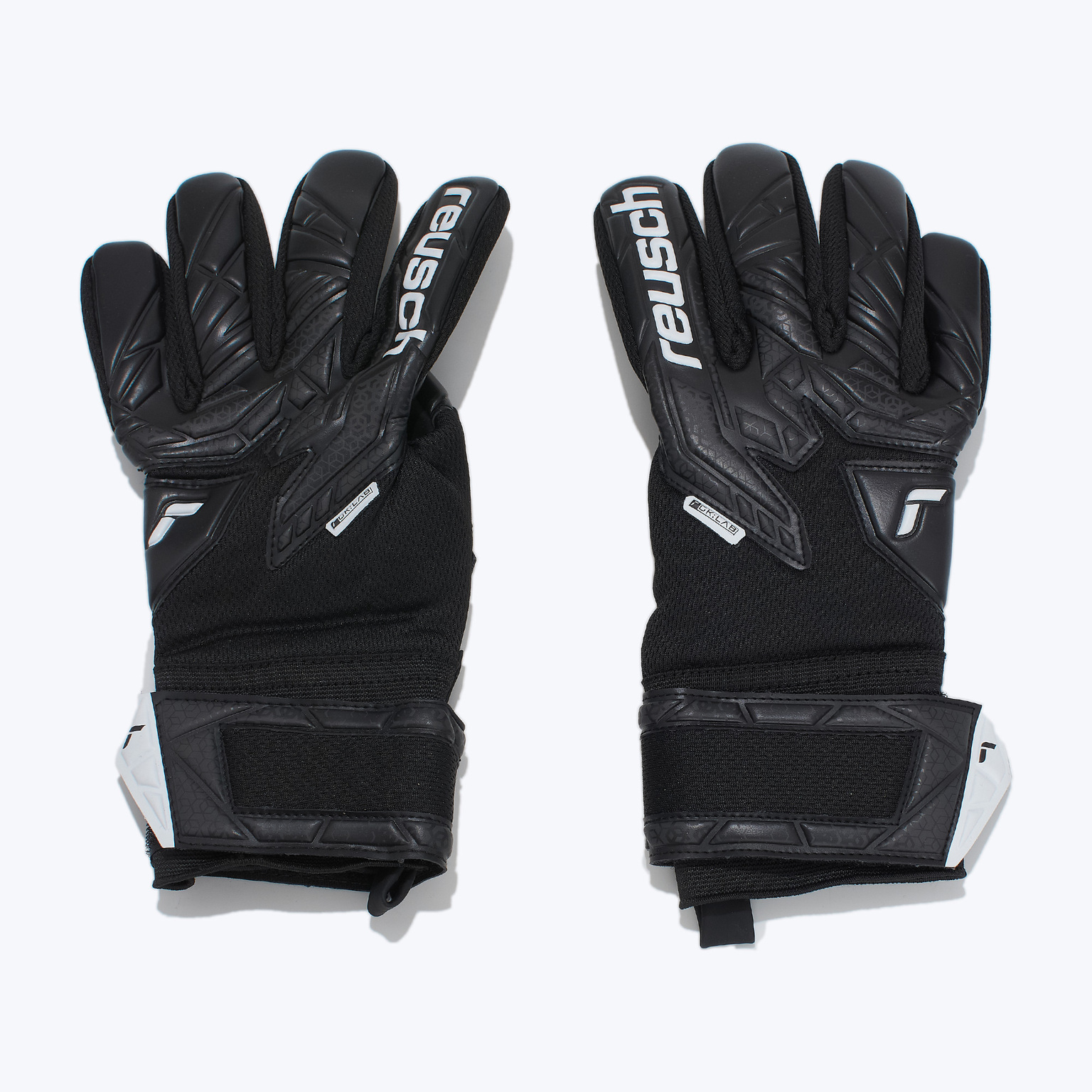 Перчатки вратарские Reusch Attrakt Infinity NC 5570725-7700