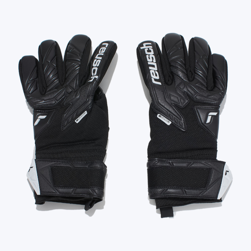 Перчатки вратарские Reusch Attrakt Infinity NC 5570725-7700