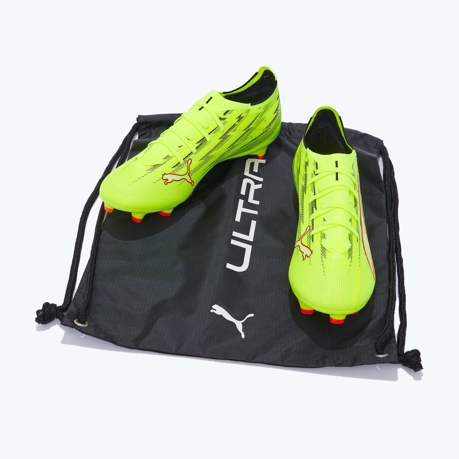 Бутсы Puma Ultra 6 Match FG/MG 10868701