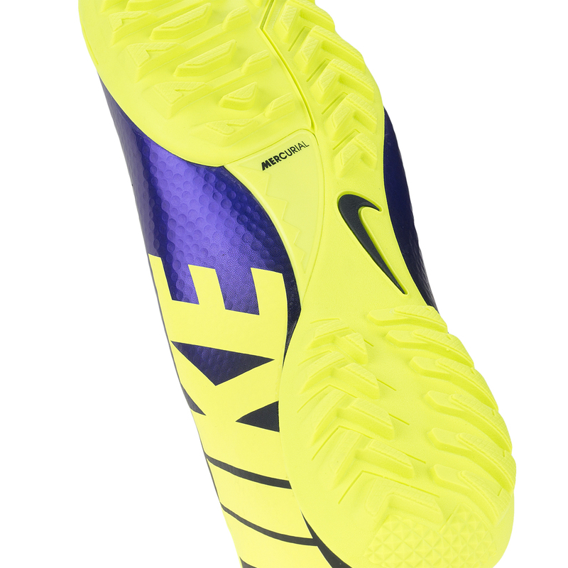 Шиповки Nike Mercurial Victory IV TF 555615-570