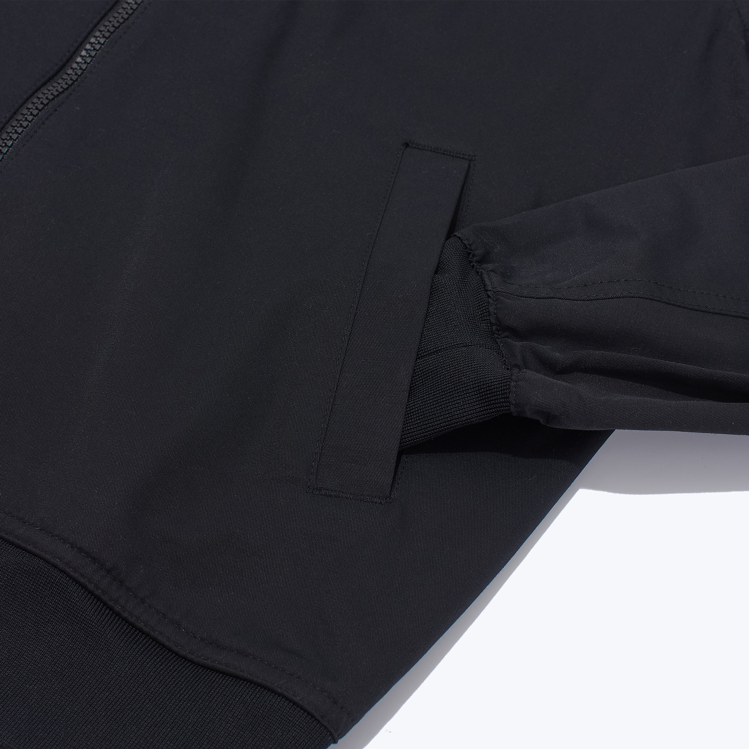 Куртка-бомбер Nike Club DM6821-010