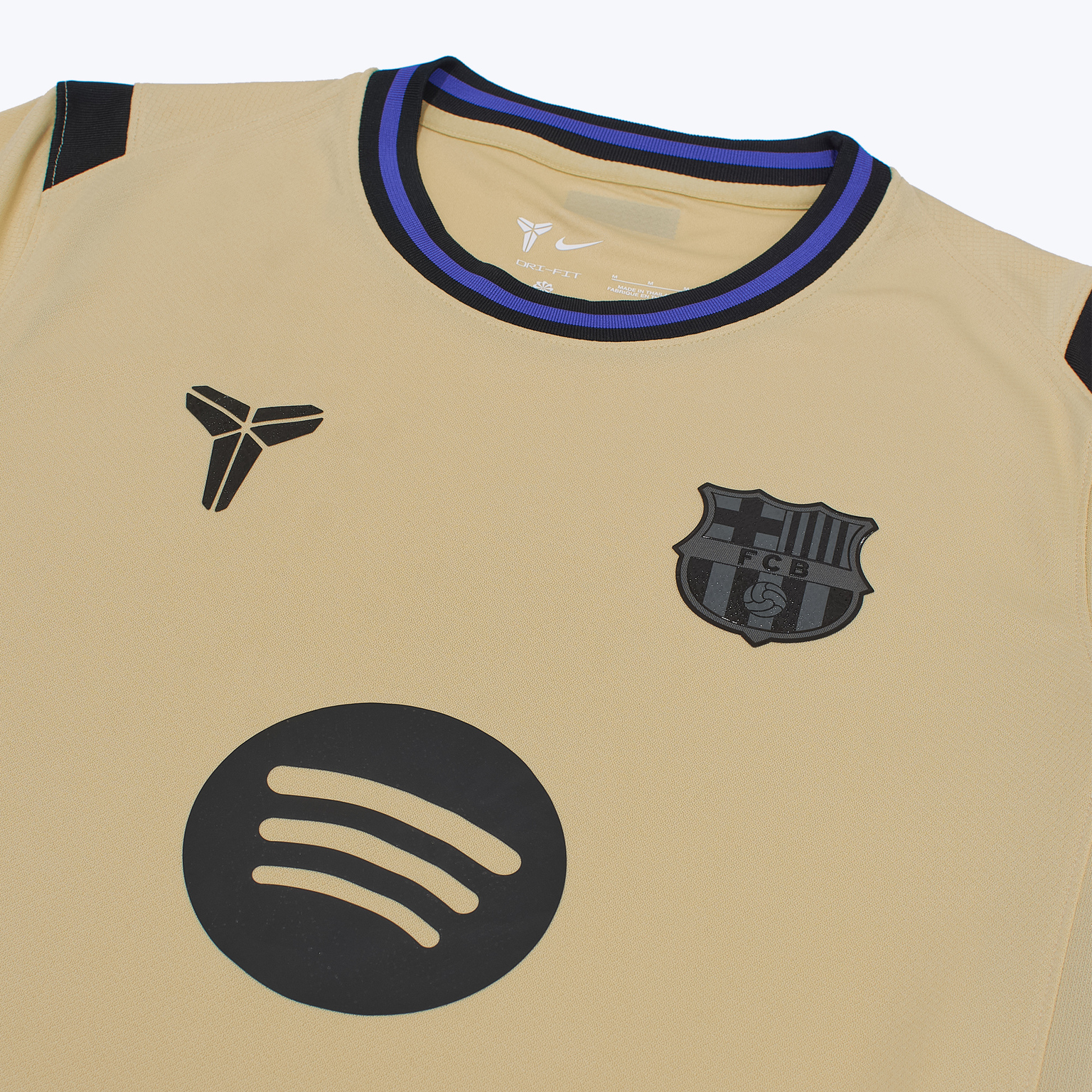 Футболка игровая выездная Nike Barcelona сезон 2025/26