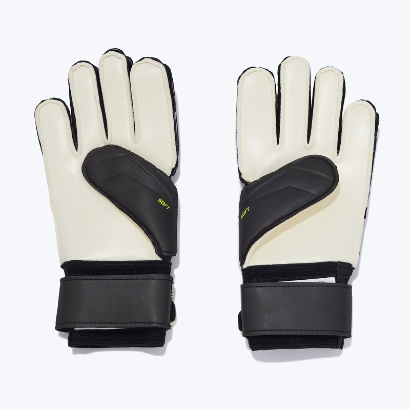 Перчатки вратарские детские UHLSport Soft Flex Flame 101140401