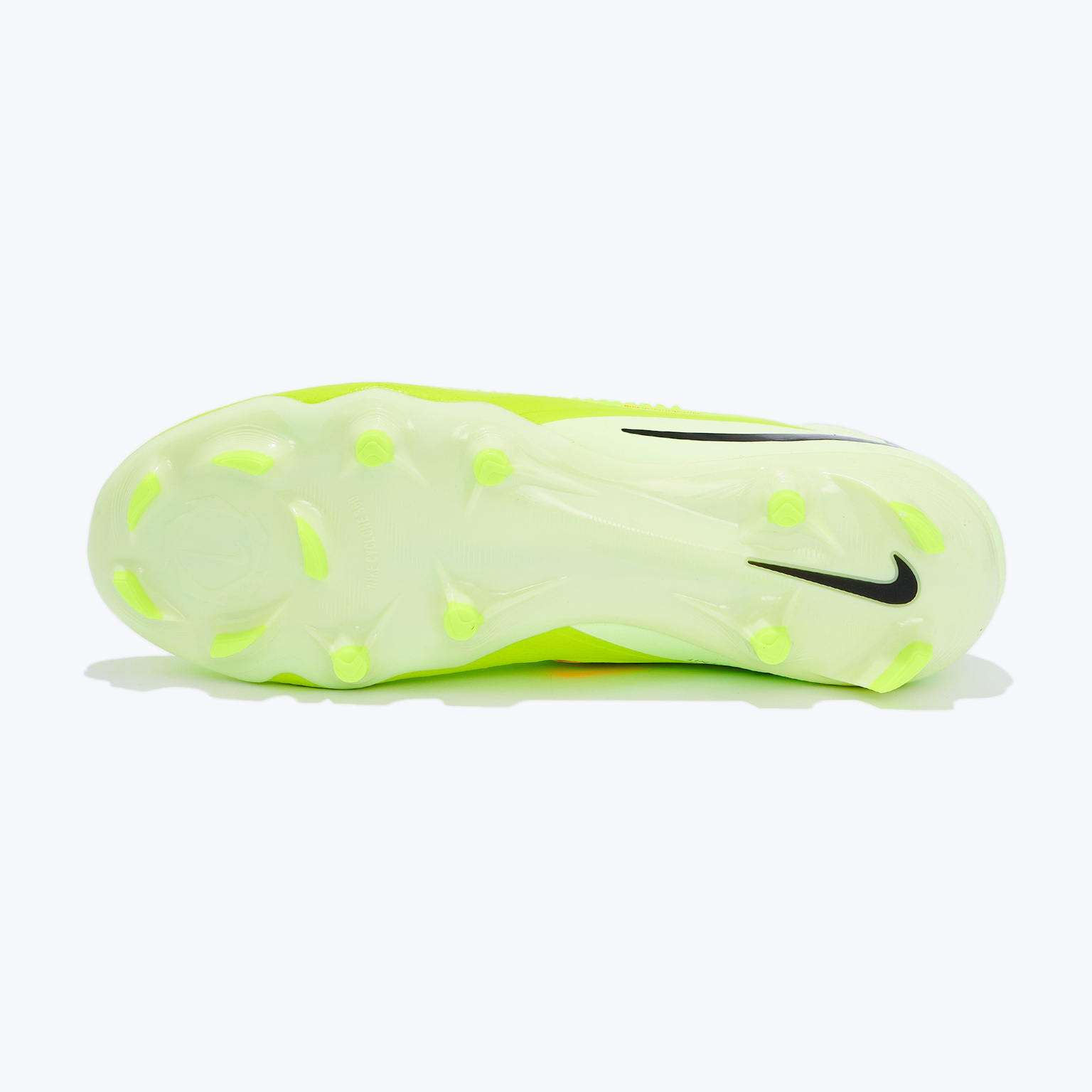 Бутсы Nike Phantom 6 Low Pro FG HJ4122-800