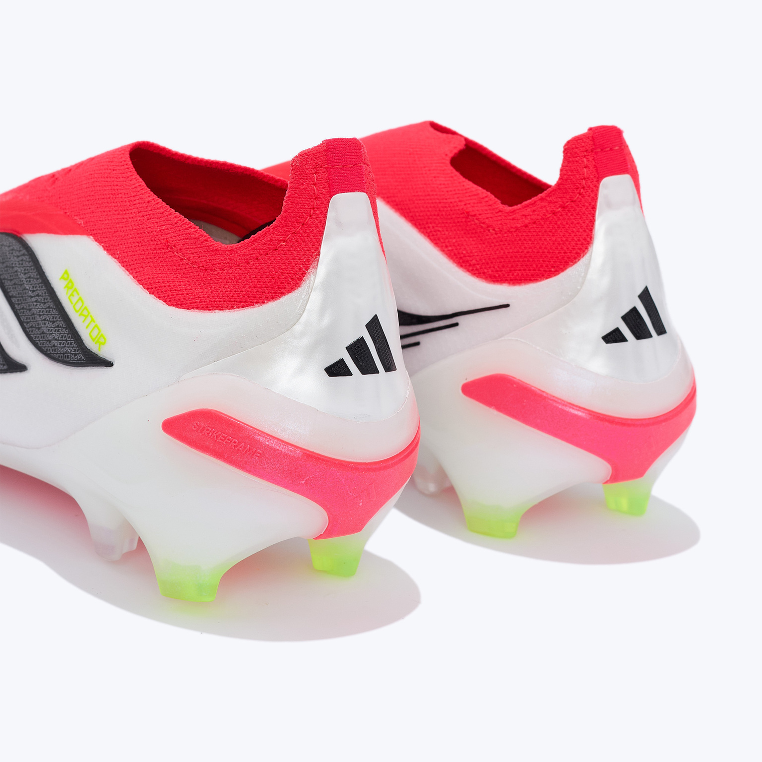 Бутсы Adidas Predator Elite LL FG JS0407