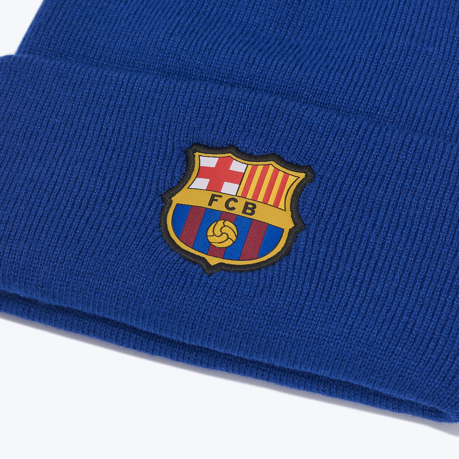 Шапка Nike Barcelona Peak IH1399-455