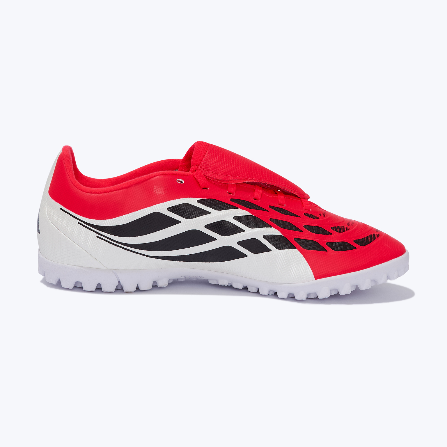 Шиповки Adidas Predator Club FT TF JR5911