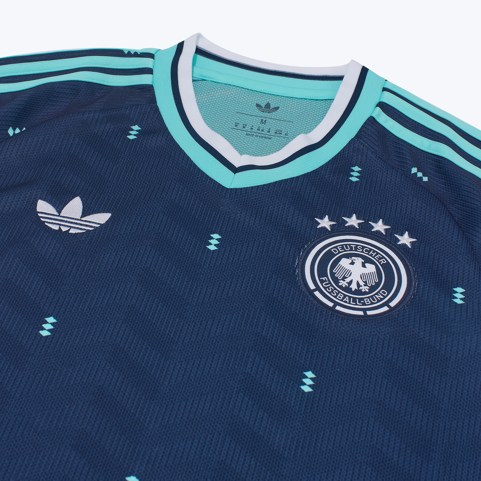 Футболка игровая выездная Adidas сборной Германии JN2074