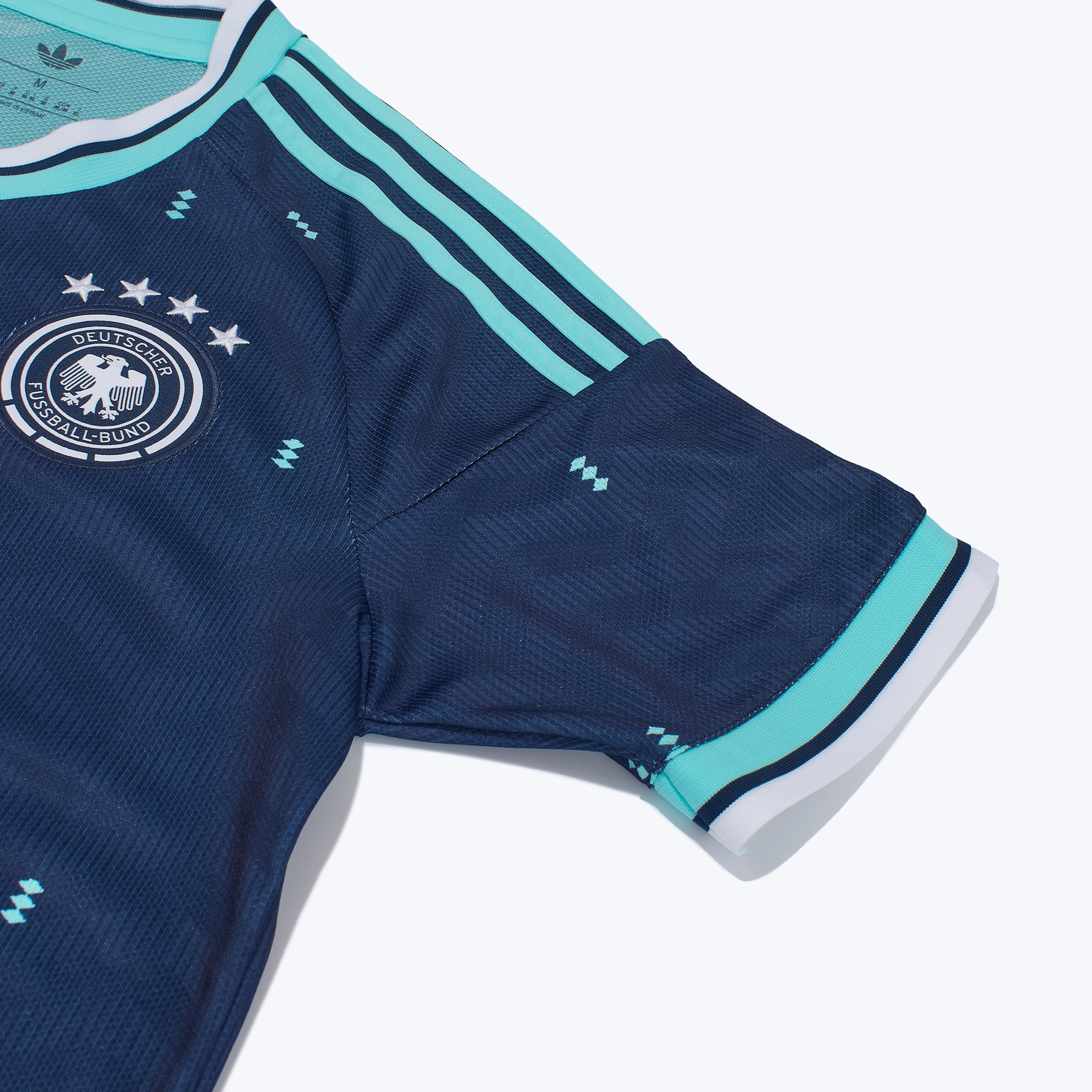 Футболка игровая выездная Adidas сборной Германии JN2074