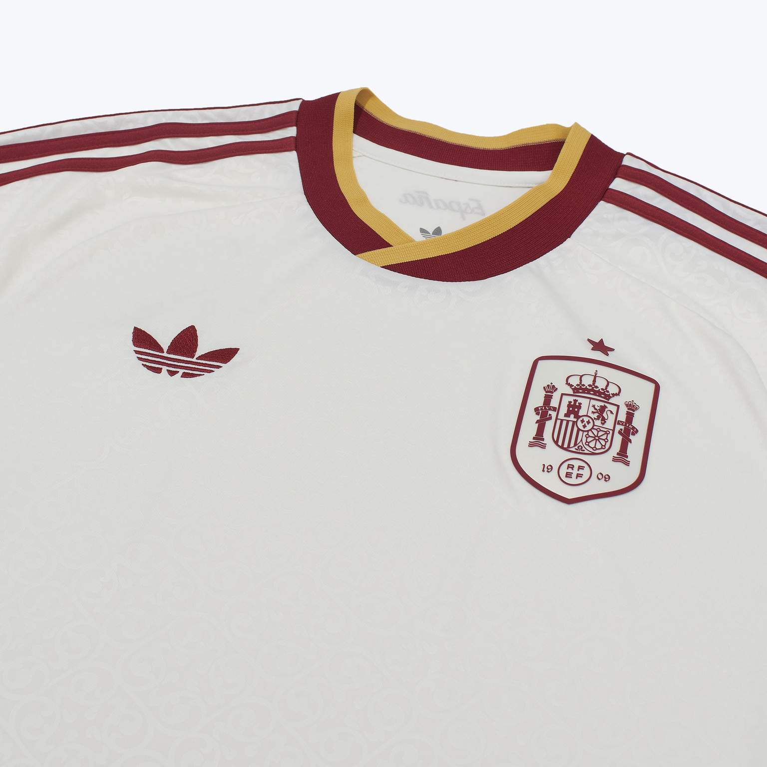 Футболка игровая выездная Adidas сборной Испании JN4397