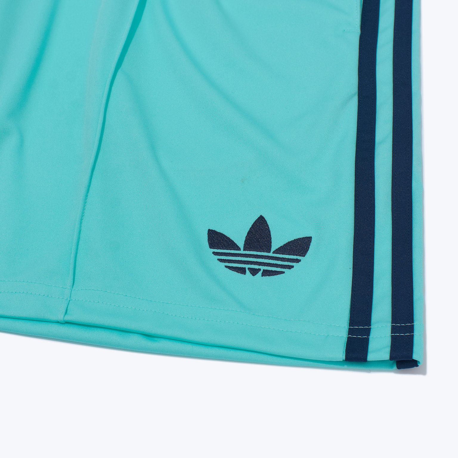 Шорты игровые выездные Adidas сборной Германии JN2075