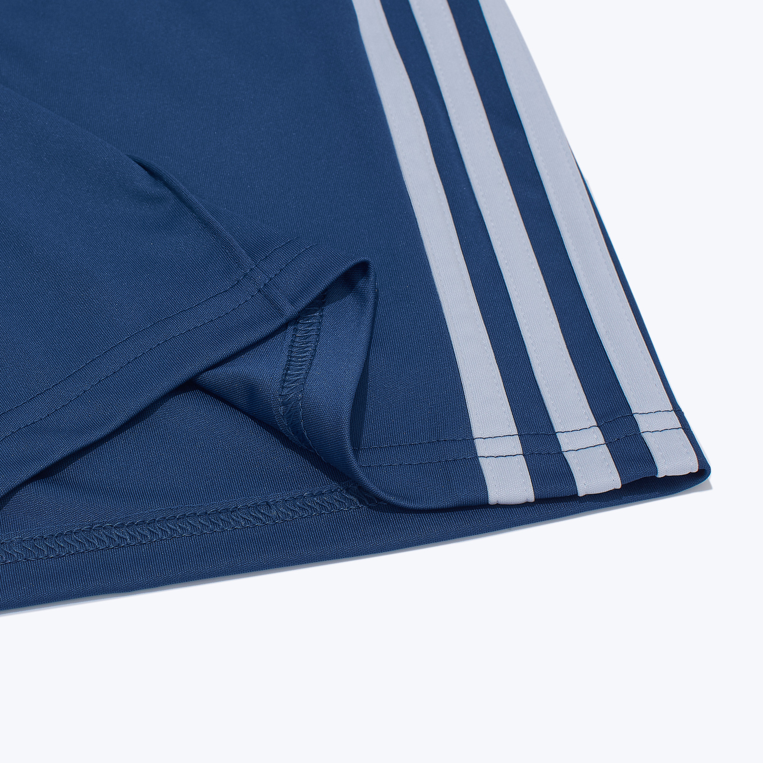 Шорты игровые выездные Adidas сборной Италии JL6943