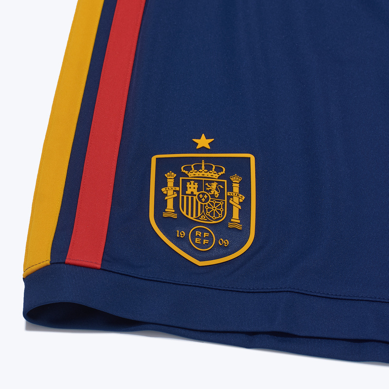 Шорты домашние подростковые Adidas сборной Испании JZ5760