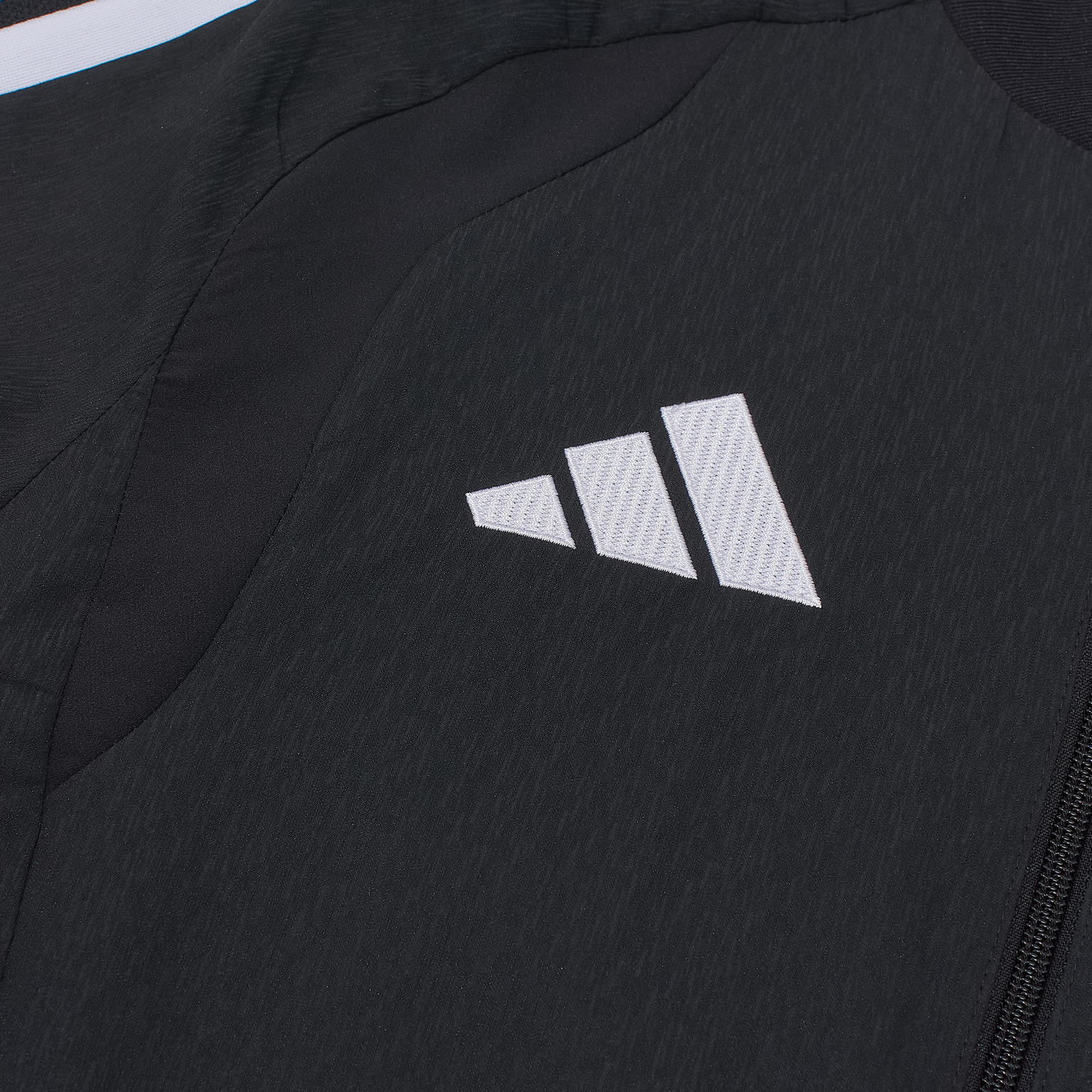 Ветровка Adidas Tiro26 JJ3030