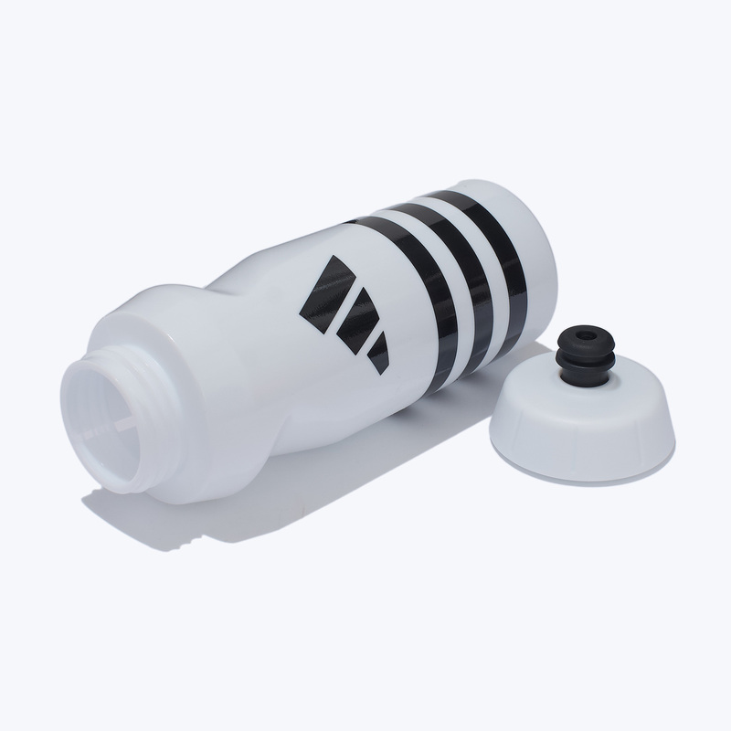 Бутылка для воды Adidas Tiro (500 мл) IW8159